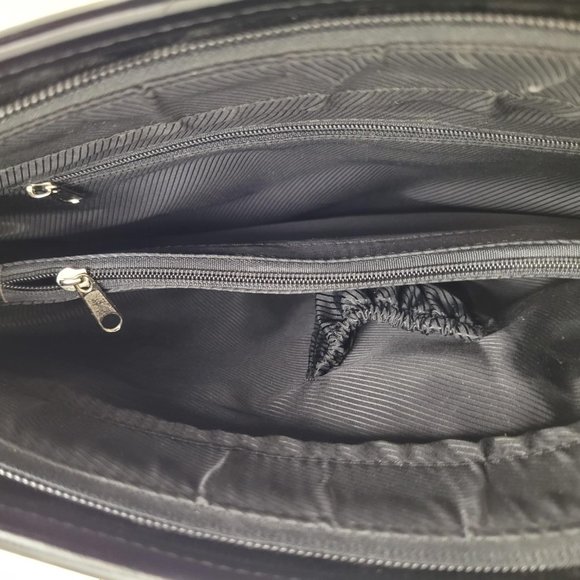 Black and grey patterned satchel. - Picture 5 of 8